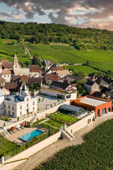 Vue aérienne du Château de Saint-Aubin et du restaurant Prosper