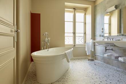 <span><span><span>Vue intérieur-7-Chambre-Le-Clos-Château-Saint-Aubin-Prosper-Maufoux</span></span></span>