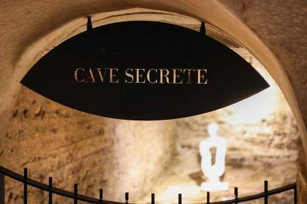 Cave secrète CHâteau Saint Aubin