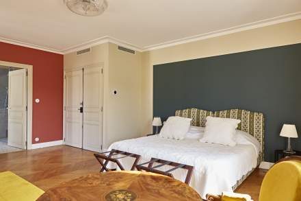 Vue intérieur-5-Chambre-Le-Clos-Château-Saint-Aubin-Prosper-Maufoux